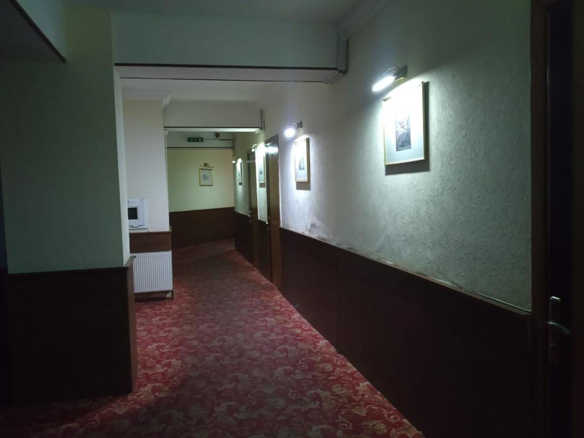 Gallery Hotel Baku Exterior foto